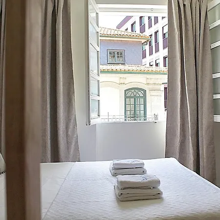 Sweet Downtown 5 *